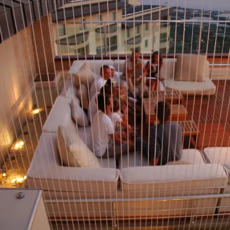 Apart Otel Goldcity 2 Chambres, Vue Sur Mer, Aquapark Non Inclus Alanya